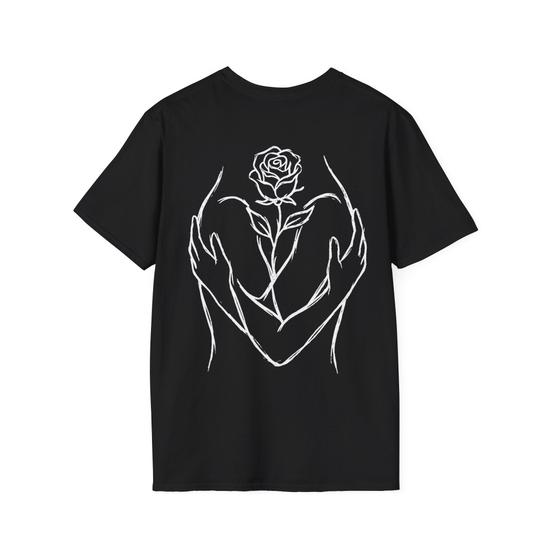 A Rose Between Us Camiseta Negra